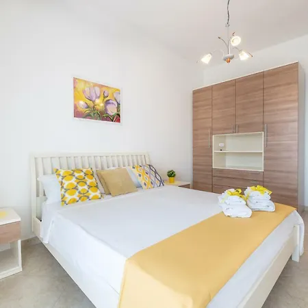 Hébergement de vacances Le Nobili Dimore-appartamenti In Rosa Virginia-vista Mare Gallipoli