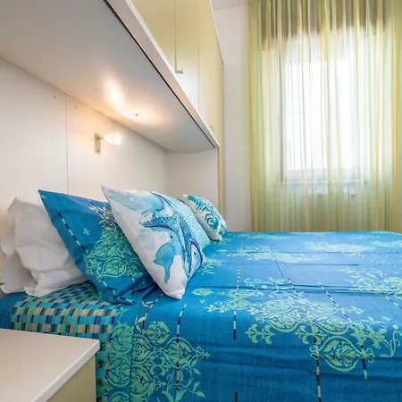 Le Nobili Dimore-appartamenti In Rosa Virginia-vista Mare ガリポリ