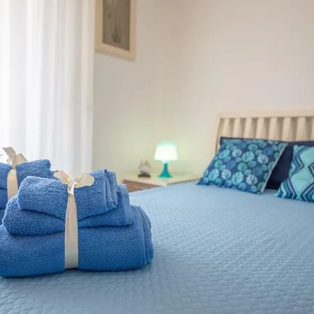 Le Nobili Dimore-appartamenti In Rosa Virginia-vista Mare Semesterbostad Gallipolli